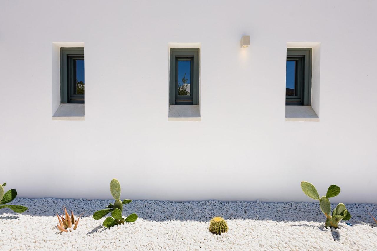Villa Complex White And Rocks Páros Buitenkant foto